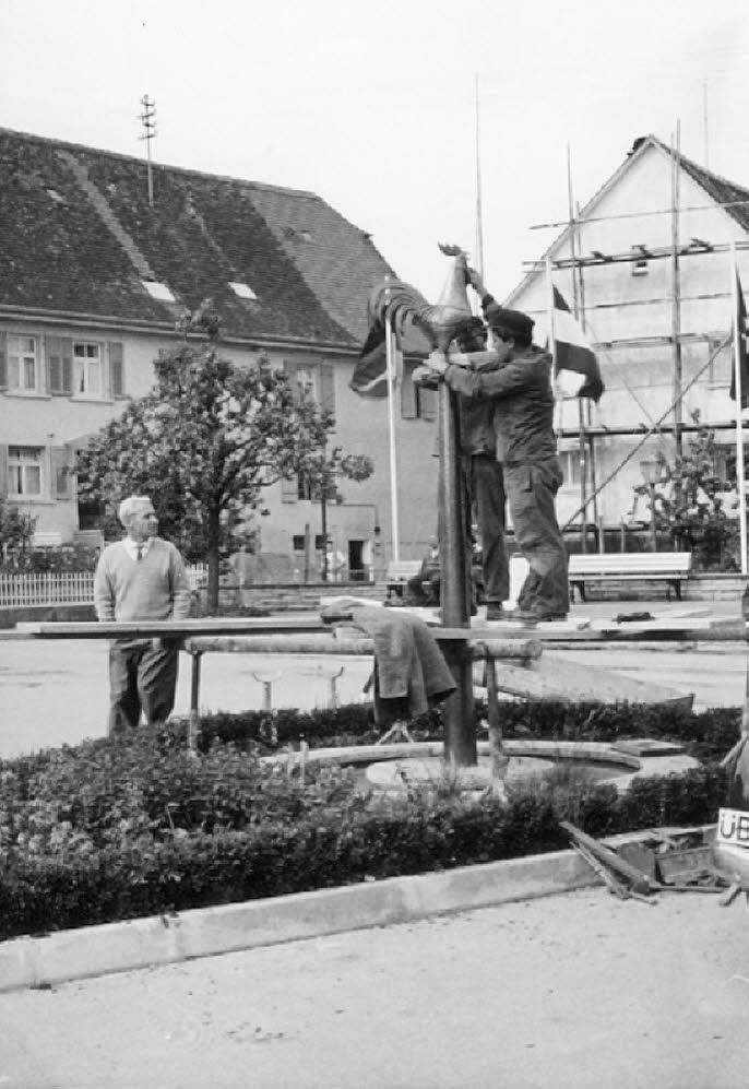 1961_Bau HennenBrunnen (8)